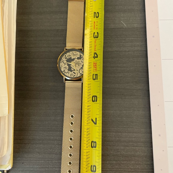 Large Faux Gold Watch - Picture 6 of 6